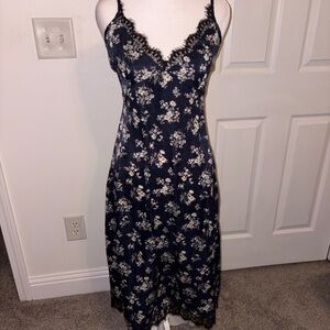 Floral Lace Trim dress size medium